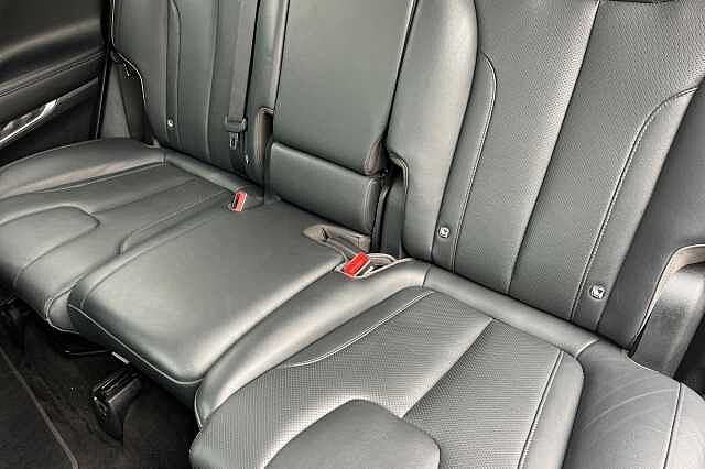 Hyundai SANTA FE 1.6 H T Gdi Ultimate Suv 5dr Petrol Hybrid Auto Euro 6 (s/s) (230 Ps) Grey