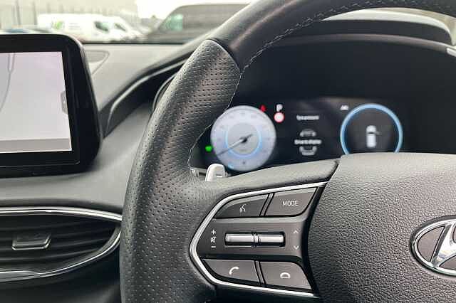 Hyundai SANTA FE 1.6 H T Gdi Ultimate Suv 5dr Petrol Hybrid Auto Euro 6 (s/s) (230 Ps) Grey