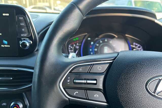Hyundai Santa Fe 2.2 Crdi Premium Se Suv 5dr Diesel Auto 4wd Euro 6 (s/s) 7 Seat (200 Ps)