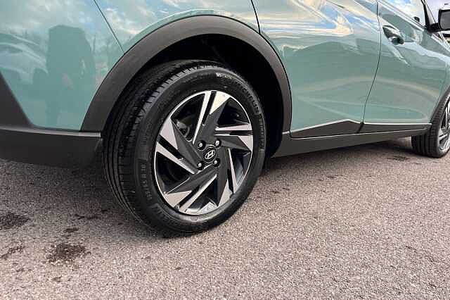 Hyundai Bayon 1.0 T Gdi Mhev Se Connect Suv 5dr Petrol Hybrid Manual Euro 6 (s/s) (100 Ps)