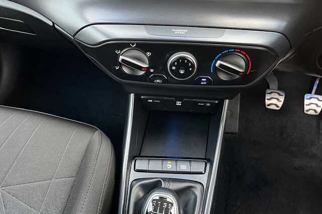 Hyundai Bayon 1.0 T Gdi Mhev Se Connect Suv 5dr Petrol Hybrid Manual Euro 6 (s/s) (100 Ps)