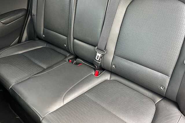 Hyundai KONA 1.6 H Gdi Premium Se Suv 5dr Petrol Hybrid Dct Euro 6 (s/s) (141 Ps) Chalk White