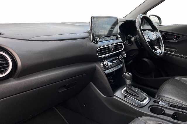 Hyundai KONA 1.6 H Gdi Premium Se Suv 5dr Petrol Hybrid Dct Euro 6 (s/s) (141 Ps) Chalk White