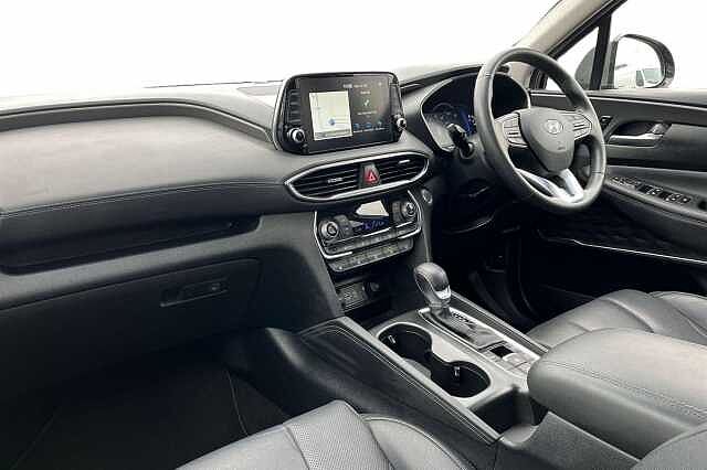 Hyundai Santa Fe 2.2 Crdi Premium Se Suv 5dr Diesel Auto 4wd Euro 6 (s/s) 7 Seat (200 Ps)
