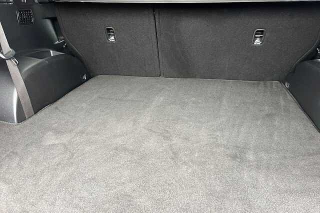 Hyundai Santa Fe 2.2 Crdi Premium Se Suv 5dr Diesel Auto 4wd Euro 6 (s/s) 7 Seat (200 Ps)