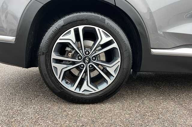 Hyundai Santa Fe 2.2 Crdi Premium Se Suv 5dr Diesel Auto 4wd Euro 6 (s/s) 7 Seat (200 Ps)