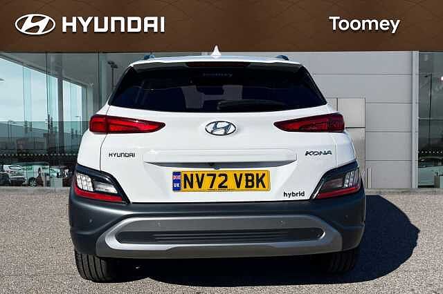 Hyundai KONA 1.6 H Gdi Ultimate Suv 5dr Petrol Hybrid Dct Euro 6 (s/s) (141 Ps) Atlas White