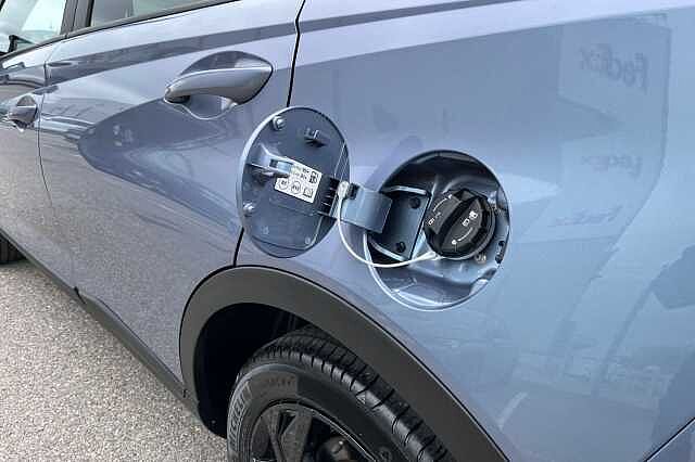 Hyundai BAYON 1.0 T Gdi Black Line Suv 5dr Petrol Dct Euro 6 (s/s) (90 Ps) Pearl - Meta blue