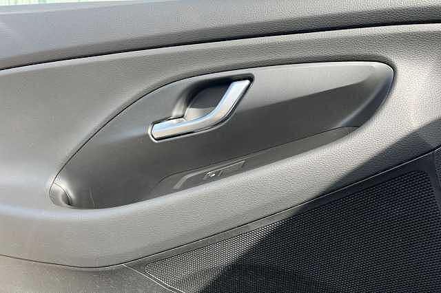 Hyundai I30 1.0 T Gdi Mhev Se Connect Tourer 5dr Petrol Hybrid Manual Euro 6 (s/s) (120 Ps)