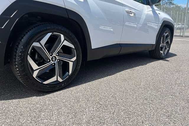 Hyundai TUCSON 1.6 T Gdi Mhev Ultimate Suv 5dr Petrol Hybrid Dct Euro 6 (s/s) (150 Ps) Atlas White