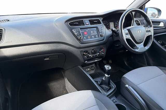 Hyundai I20 1.2 Se Launch Edition Hatchback 5dr Petrol Manual Euro 6 (s/s) (84 Ps)