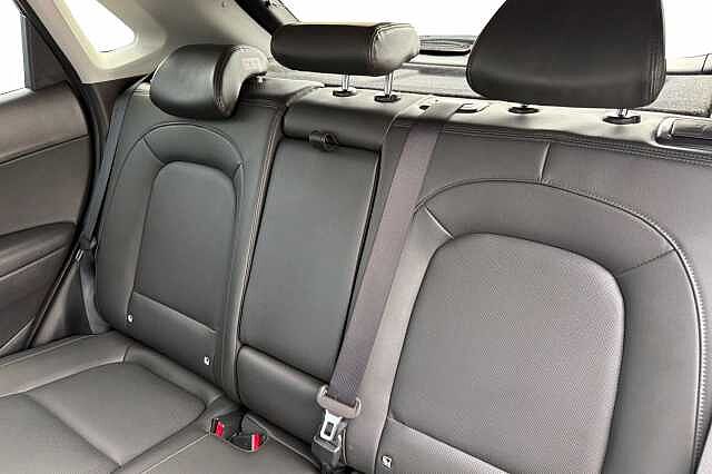 Hyundai KONA 1.6 H Gdi Ultimate Suv 5dr Petrol Hybrid Dct Euro 6 (s/s) (141 Ps) Abyss Black