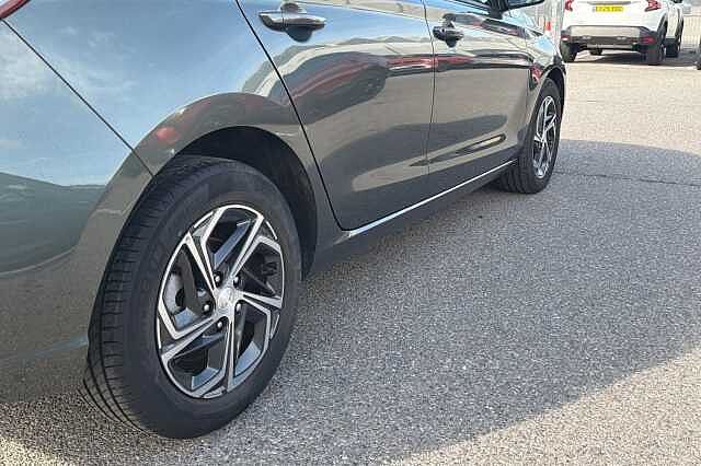 Hyundai I30 1.0 T Gdi Mhev Se Connect Hatchback 5dr Petrol Hybrid Dct Euro 6 (s/s) (120 Ps) Amazon Grey