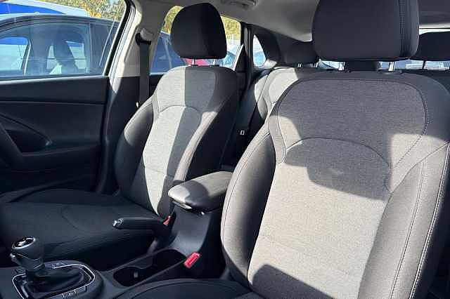 Hyundai I30 1.0 T Gdi Mhev Se Connect Hatchback 5dr Petrol Hybrid Dct Euro 6 (s/s) (120 Ps) Amazon Grey