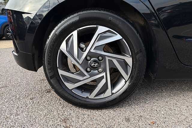 Hyundai I20 1.0 T Gdi Advance Hatchback 5dr Petrol Dct Euro 6 (s/s) (100 Ps) Black