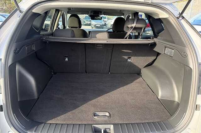 Hyundai TUCSON 1.6 T Gdi Advance Suv 5dr Petrol Hybrid Auto Euro 6 (s/s) (215 Ps) Shimmering Silver