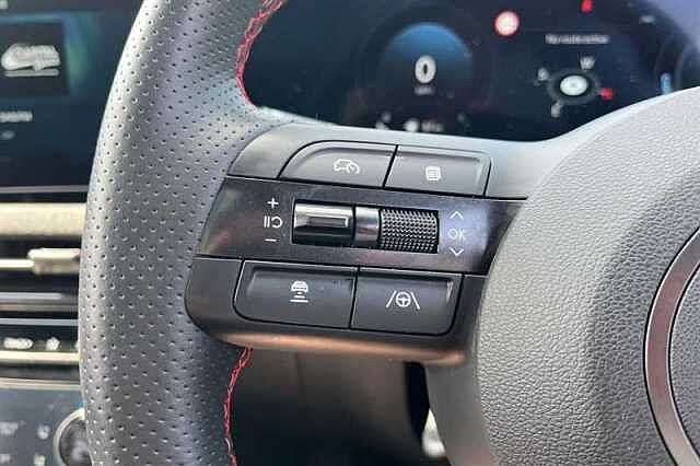 Hyundai TUCSON 1.6T PLUG-IN HYBRID N LINE S 5DR 4WD AUTO White