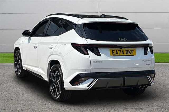 Hyundai TUCSON 1.6T PLUG-IN HYBRID N LINE S 5DR 4WD AUTO White