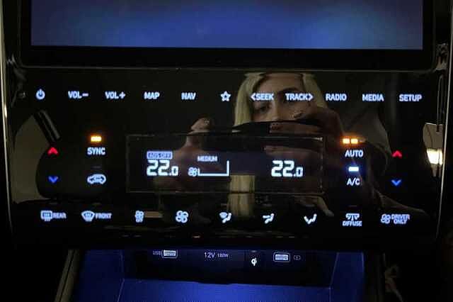 Hyundai TUCSON 1.6 TGDI HYBRID 230 ULTIMATE 5DR 2WD AUTO White