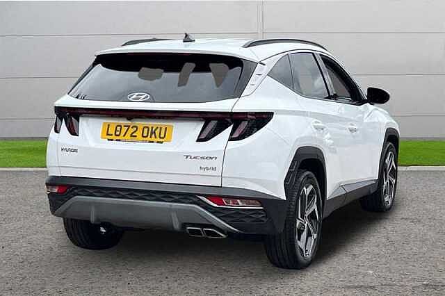 Hyundai TUCSON 1.6 TGDI HYBRID 230 PREMIUM 5DR 2WD AUTO White