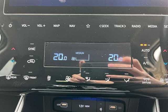 Hyundai TUCSON 1.6 TGDI HYBRID 230 PREMIUM 5DR 2WD AUTO White