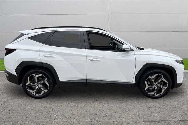 Hyundai TUCSON 1.6 TGDI HYBRID 230 PREMIUM 5DR 2WD AUTO White
