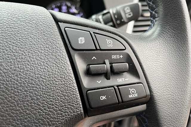 Hyundai TUCSON 1.7 CRDI BLUE DRIVE SE NAV 5DR 2WD Black