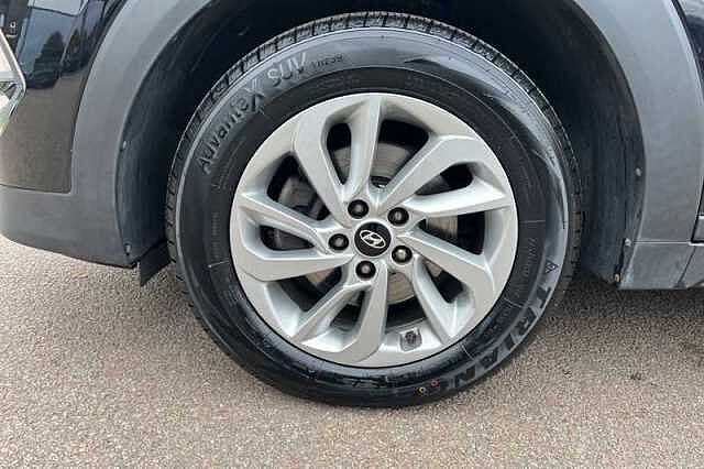 Hyundai TUCSON 1.7 CRDI BLUE DRIVE SE NAV 5DR 2WD Black