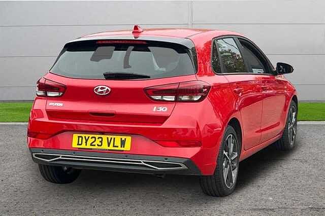 Hyundai I30 1.0T GDI PREMIUM 5DR DCT Red
