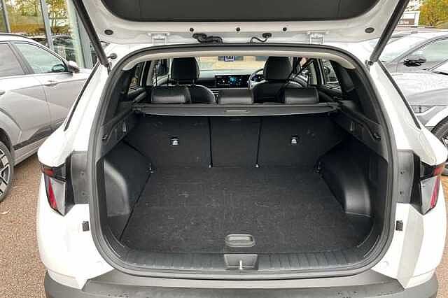 Hyundai TUCSON 1.6T PLUG-IN HYBRID PREMIUM 5DR AUTO Special solid - Atlas white