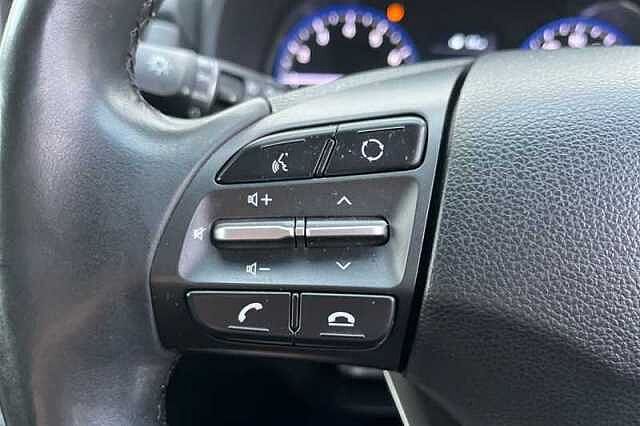 Hyundai KONA 1.0T GDI BLUE DRIVE PREMIUM SE 5DR
