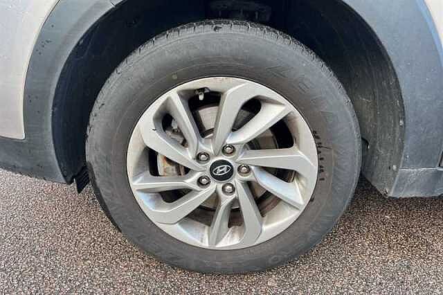 Hyundai TUCSON 1.6 GDI BLUE DRIVE SE NAV 5DR 2WD