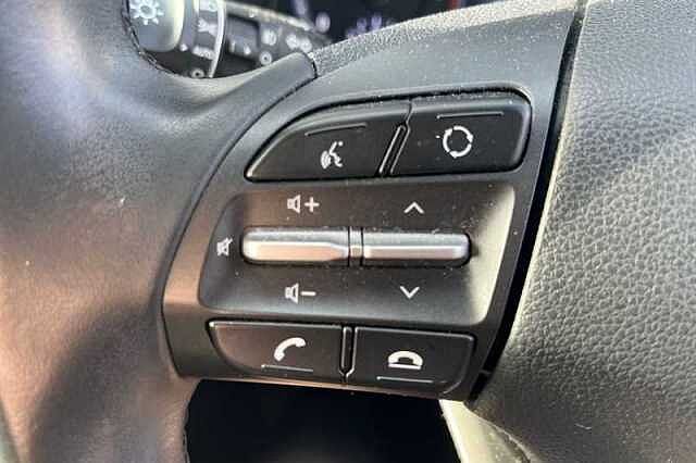 Hyundai KONA 1.0 TGDI 48V MHEV PREMIUM 5DR