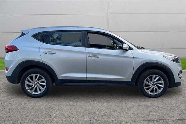 Hyundai TUCSON 1.6 GDI BLUE DRIVE SE NAV 5DR 2WD