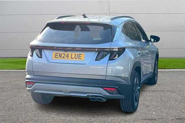 Hyundai TUCSON 1.6T PREMIUM 5DR SHIMMERING SILVER