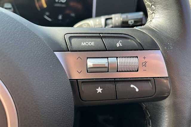 Hyundai TUCSON 1.6T PREMIUM 5DR SHIMMERING SILVER