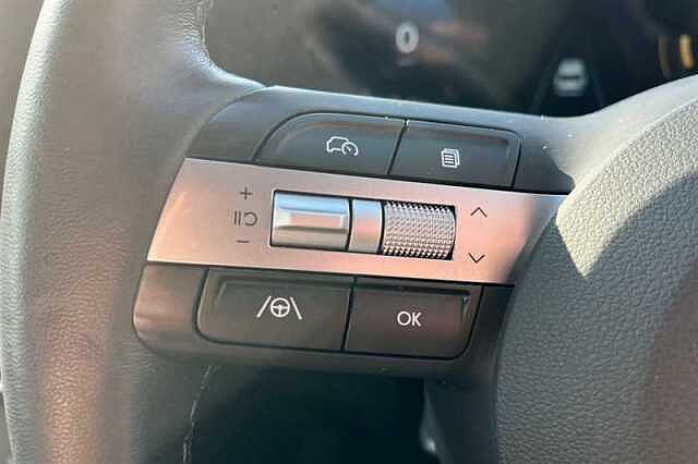 Hyundai TUCSON 1.6T PREMIUM 5DR SHIMMERING SILVER