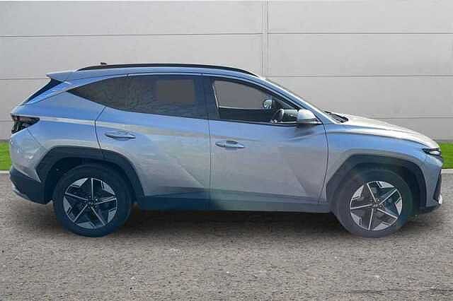 Hyundai TUCSON 1.6T PREMIUM 5DR SHIMMERING SILVER