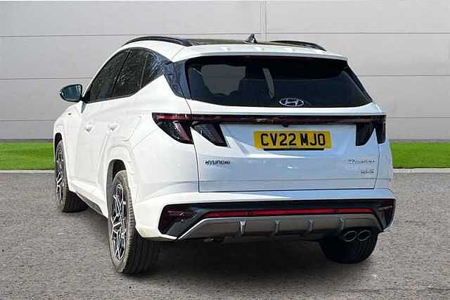 Hyundai TUCSON 1.6 TGDI HYBRID 230 N LINE S 5DR 2WD AUTO POLAR WHITE
