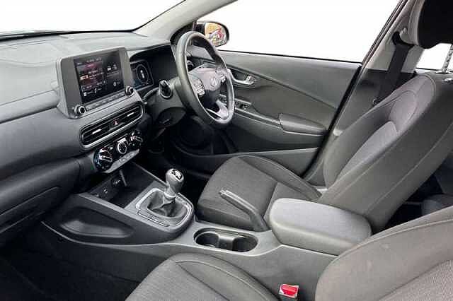 Hyundai KONA 1.0 TGDI 48V MHEV SE CONNECT 5DR PHANTOM BLACK
