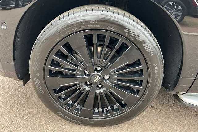 Hyundai SANTA FE 1.6 TGDI HYBRID CALLIGRAPHY 5DR AUTO Abyss black