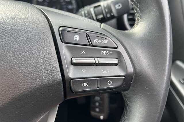 Hyundai KONA 1.0T GDI BLUE DRIVE SE 5DR