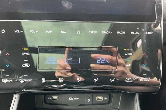 Hyundai TUCSON 1.6 TGDI HYBRID 230 ULTIMATE 5DR 2WD AUTO ATLAS WHITE