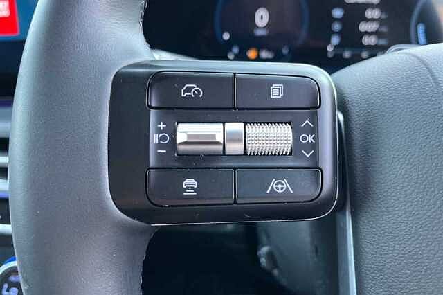 Hyundai SANTA FE 1.6 TGDI PLUG-IN HYBRID ULTIMATE 5DR 4WD AUTO SHIMMERING SILVER