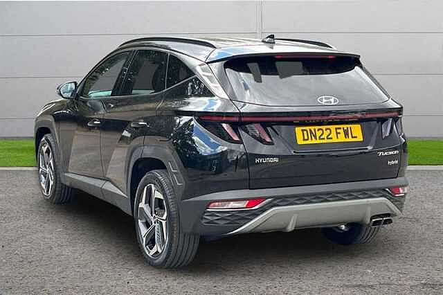 Hyundai TUCSON 1.6 TGDI HYBRID 230 PREMIUM 5DR 2WD AUTO PHANTOM BLACK