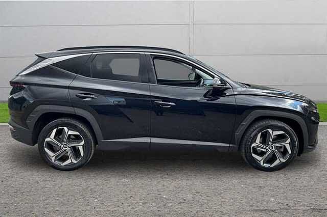 Hyundai TUCSON 1.6 TGDI HYBRID 230 PREMIUM 5DR 2WD AUTO PHANTOM BLACK