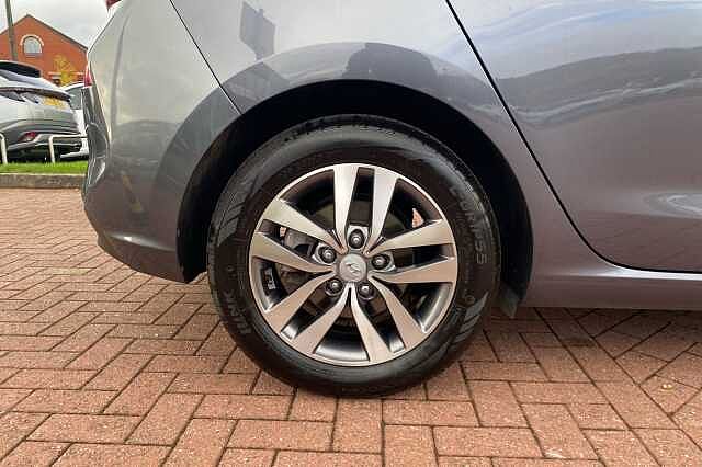 Hyundai I30 1.6 CRDi SE Nav 5dr Grey