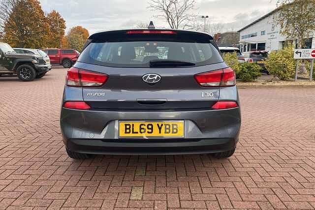 Hyundai I30 1.6 CRDi SE Nav 5dr Grey