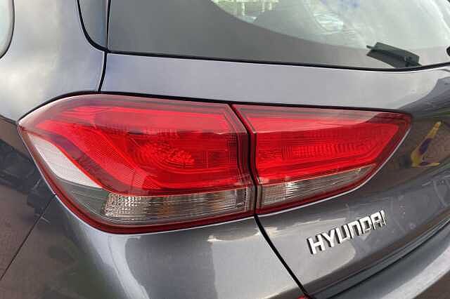 Hyundai I30 1.6 CRDi SE Nav 5dr Grey