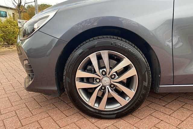 Hyundai I30 1.6 CRDi SE Nav 5dr Grey